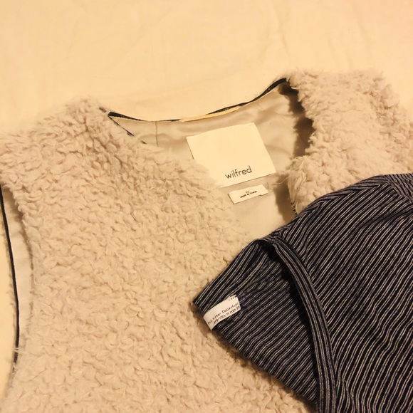 Aritzia Wilfred Sherpa Vest - Picture 1 of 4